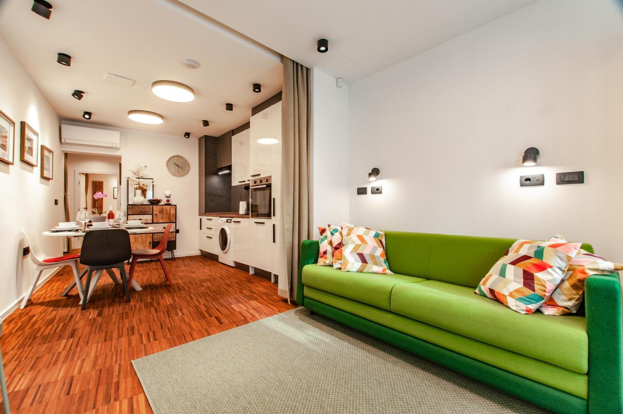 Six In The City Apartment, ليوبليانا المظهر الخارجي الصورة
