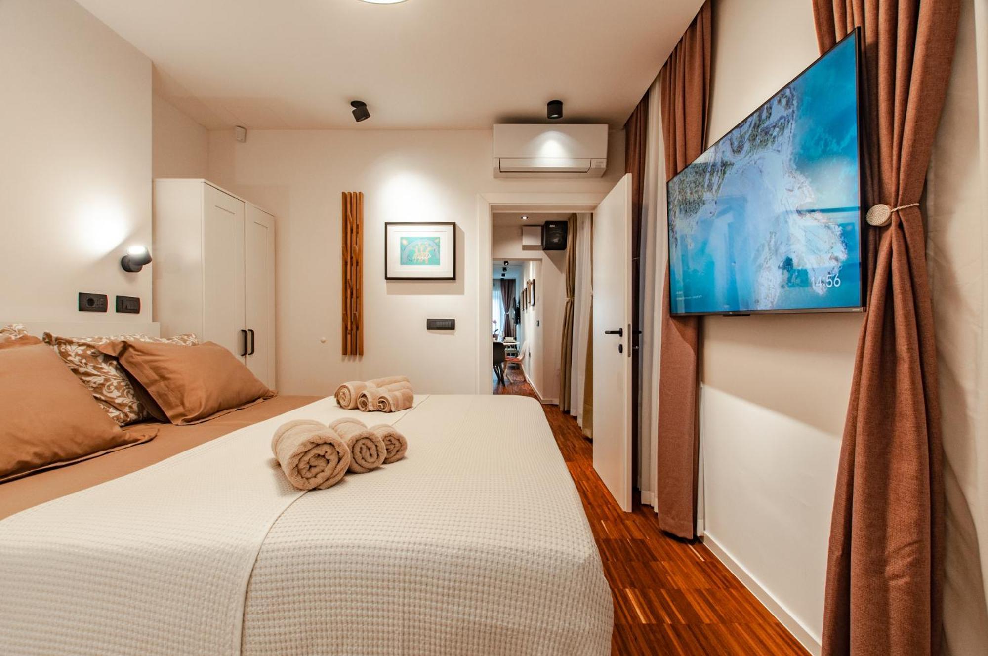 Six In The City Apartment, ليوبليانا المظهر الخارجي الصورة