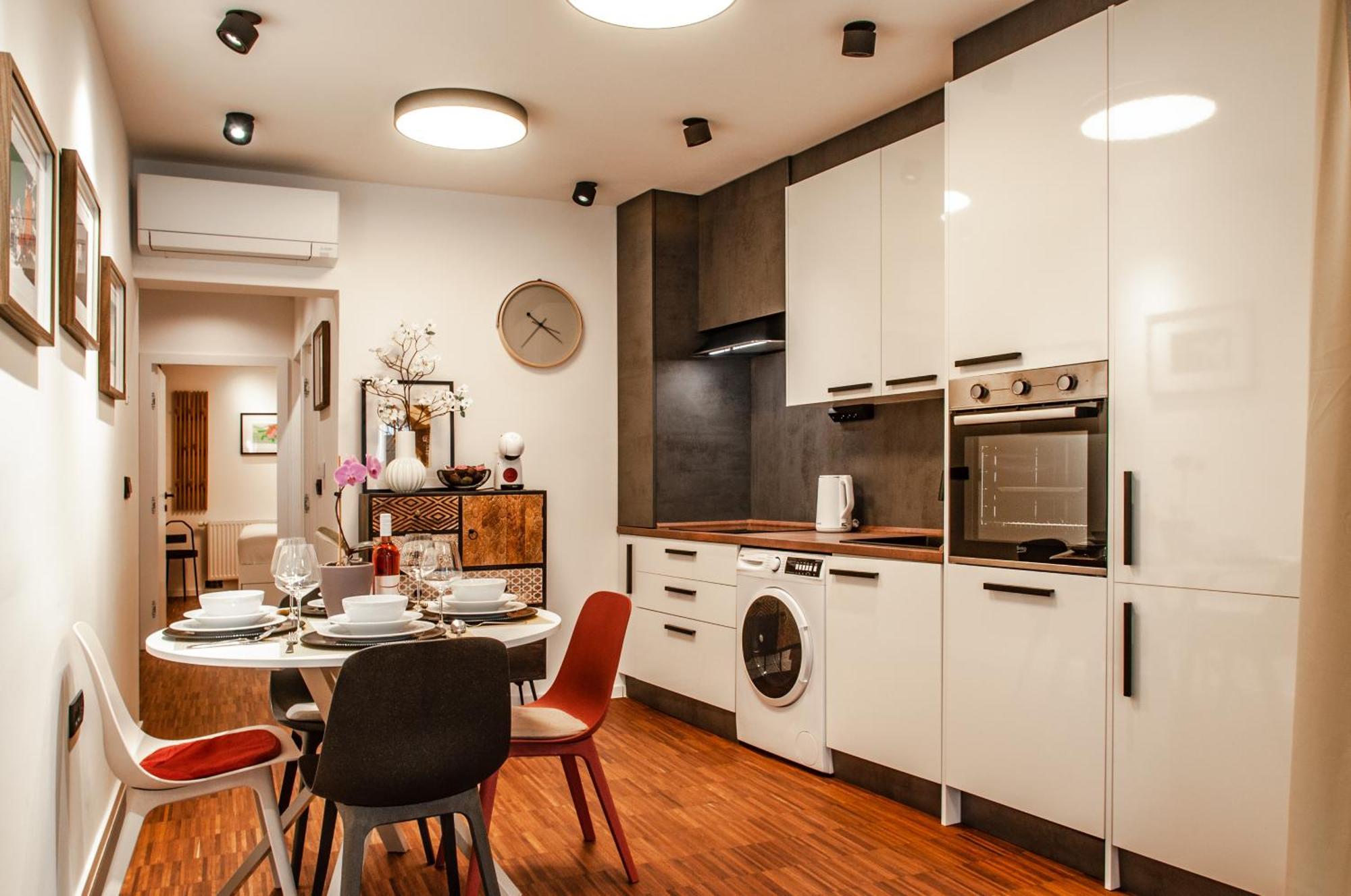 Six In The City Apartment, ليوبليانا المظهر الخارجي الصورة