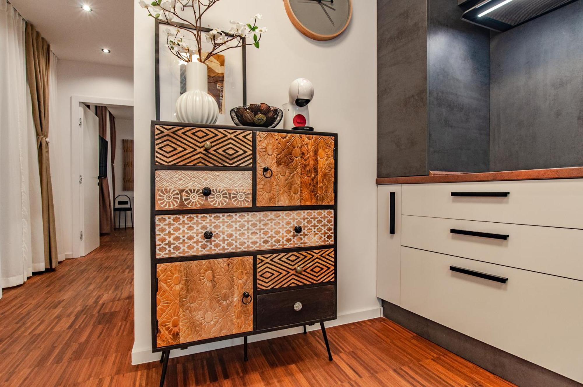 Six In The City Apartment, ليوبليانا المظهر الخارجي الصورة